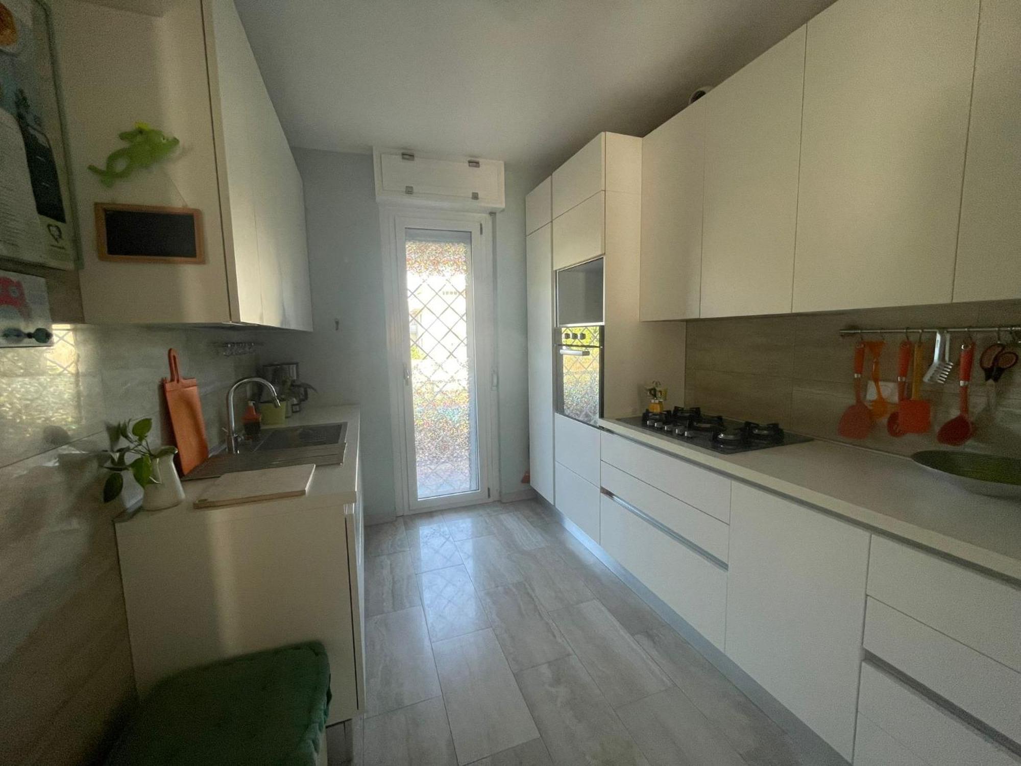 Intero Appartamento Con Giardino E Parcheggio Roma Exterior foto